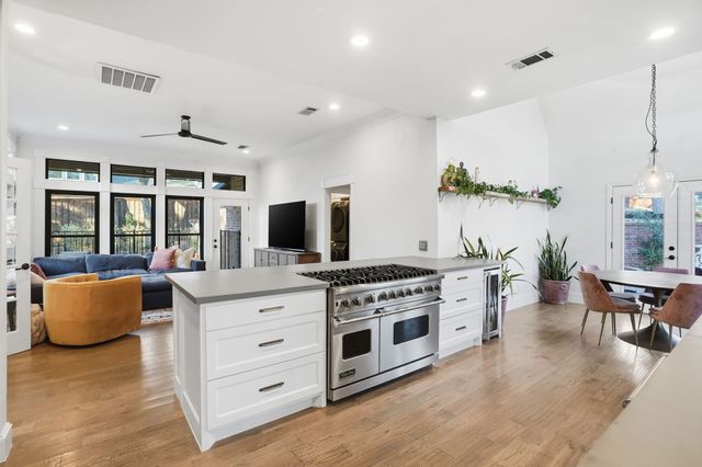 1109 Williamsburg Lane, Keller, TX 76248