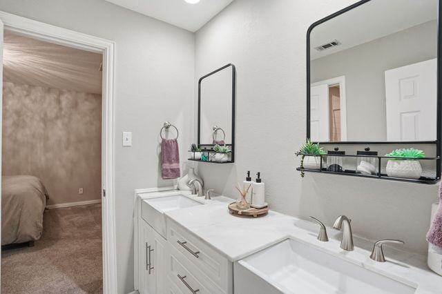 1109 Williamsburg Lane, Keller, TX 76248