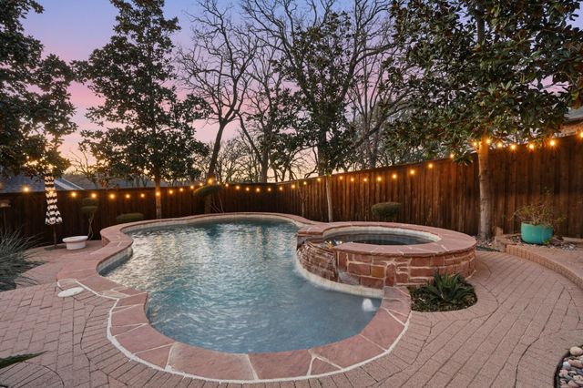 1109 Williamsburg Lane, Keller, TX 76248