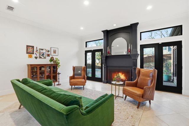 1109 Williamsburg Lane, Keller, TX 76248