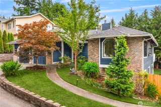 8227 NE 166th Street, Kenmore, WA 98028