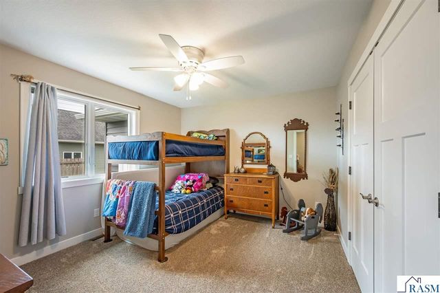 2292 Deerwood Drive, North Mankato, MN 56003