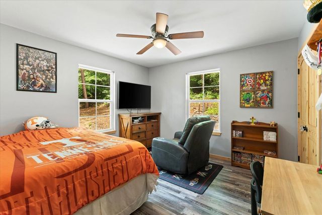 307 Smith Mountain Road, Dunlap, TN 37327