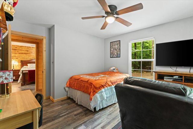 307 Smith Mountain Road, Dunlap, TN 37327