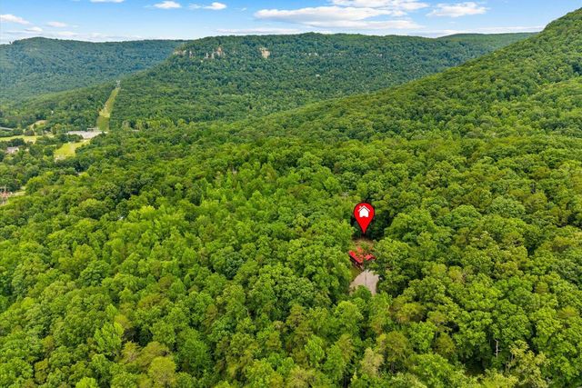 307 Smith Mountain Road, Dunlap, TN 37327