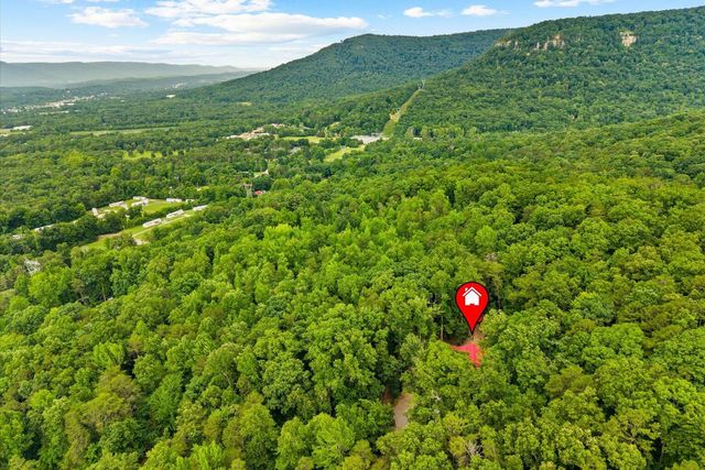 307 Smith Mountain Road, Dunlap, TN 37327