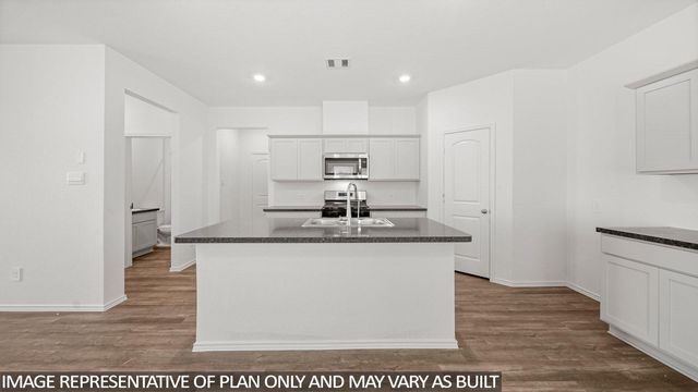 177 Rising Cedar Lane, Hockley, TX 77447
