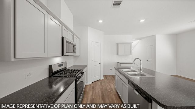 177 Rising Cedar Lane, Hockley, TX 77447