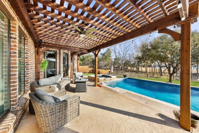 2375 Lake Forest Drive, Rockwall, TX 75087