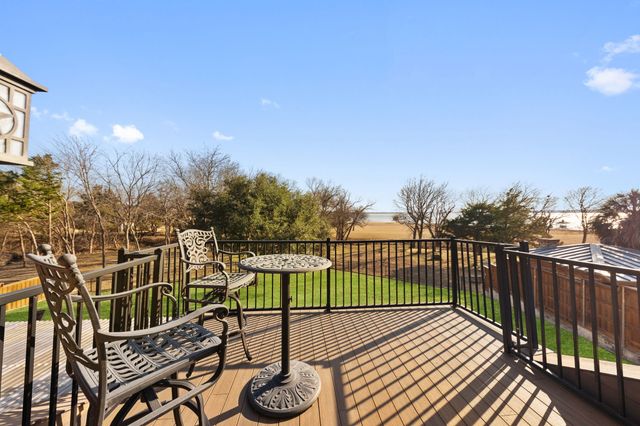 2375 Lake Forest Drive, Rockwall, TX 75087