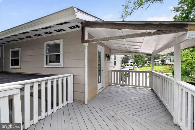 7608 DEVRIES DR, Lorton, VA 22079
