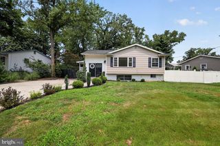 7608 DEVRIES DR, Lorton, VA 22079