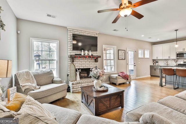 78 Winifred Way, Senoia, GA 30276