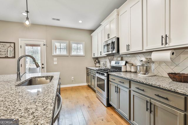 78 Winifred Way, Senoia, GA 30276