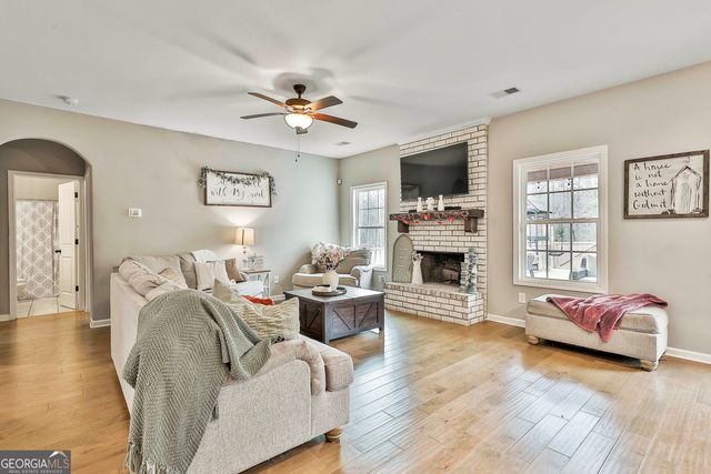 78 Winifred Way, Senoia, GA 30276