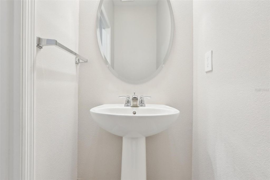 Image 17 of property listing at 9457 RANDAL PARK BOULEVARD, Orlando, FL 32832