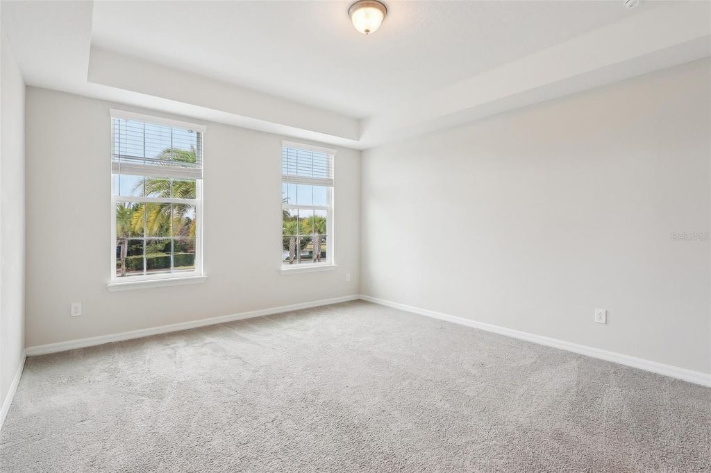 Image 30 of property listing at 9457 RANDAL PARK BOULEVARD, Orlando, FL 32832