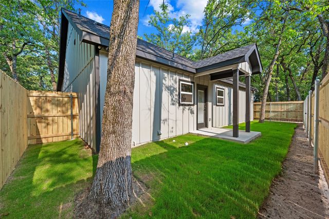203 Seagrove Lane, Quinlan, TX 75474