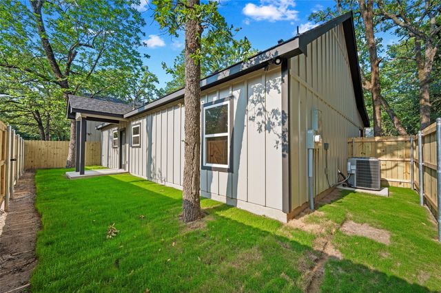 203 Seagrove Lane, Quinlan, TX 75474