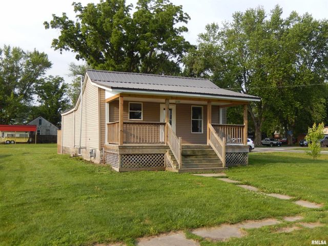 300 E SUMMER Street, Plymouth, IL 62367