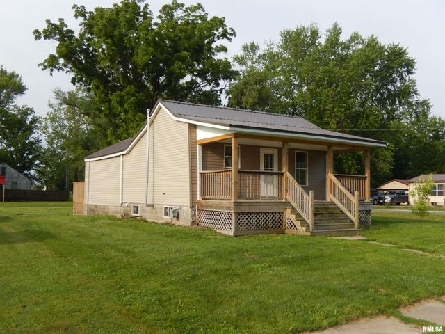 300 E SUMMER Street, Plymouth, IL 62367