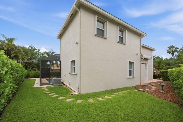 2608 Oakbrook Court, Weston, FL 33332
