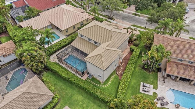 2608 Oakbrook Court, Weston, FL 33332