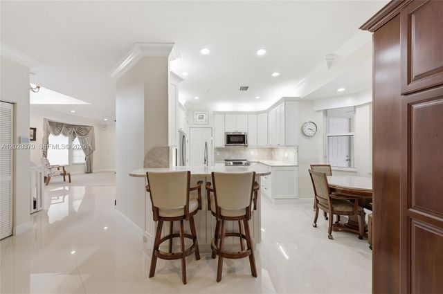 2608 Oakbrook Court, Weston, FL 33332