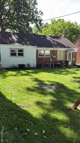 1500 Sherwood Court, Dearborn, MI 48124