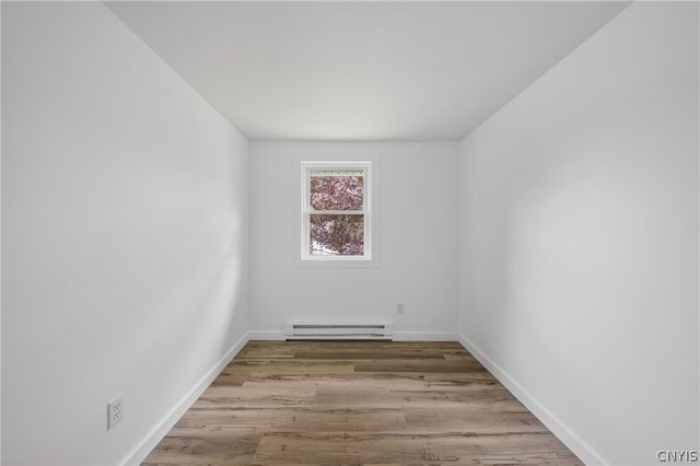 3728 Pendulum, Clay, NY 13027