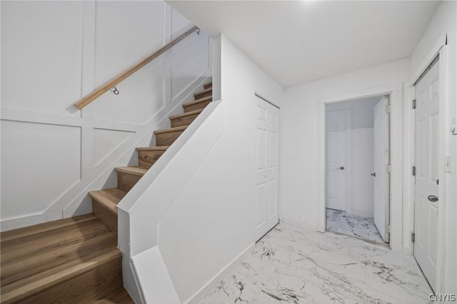 3728 Pendulum, Clay, NY 13027