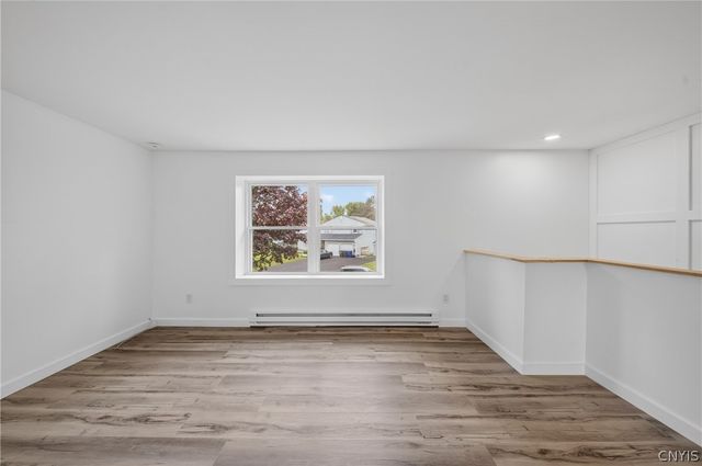 3728 Pendulum, Clay, NY 13027