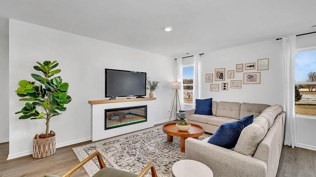 538 Freedom TRAIL, Burlington, WI 53105