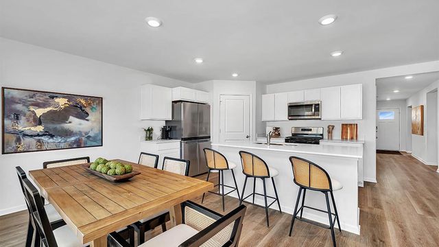 538 Freedom TRAIL, Burlington, WI 53105