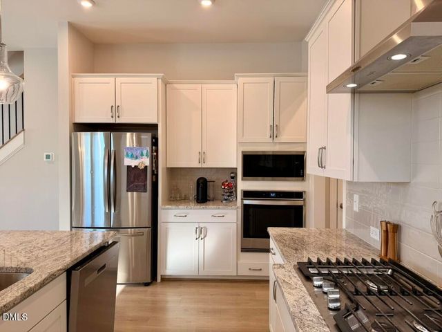 52 Comfort Court, Fuquay Varina, NC 27526