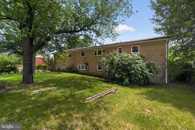 3208 ACCOLADE DR, Clinton, MD 20735