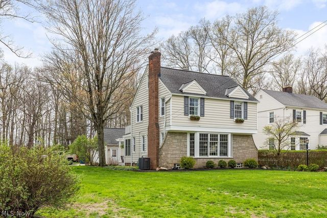 24603 E Oakland Road, Bay Village, OH 44140