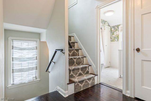 24603 E Oakland Road, Bay Village, OH 44140