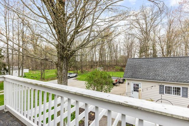 24603 E Oakland Road, Bay Village, OH 44140