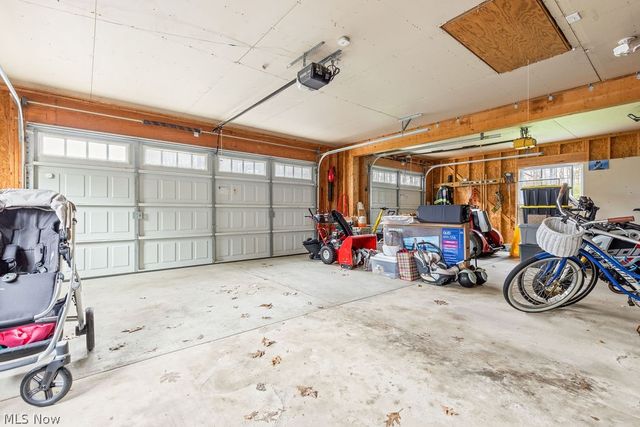 24603 E Oakland Road, Bay Village, OH 44140