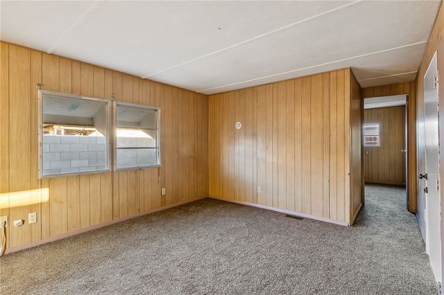 587 Harbor Drive, Bullhead City, AZ 86442