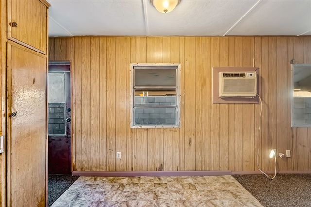 587 Harbor Drive, Bullhead City, AZ 86442