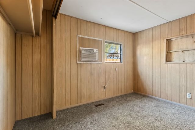 587 Harbor Drive, Bullhead City, AZ 86442