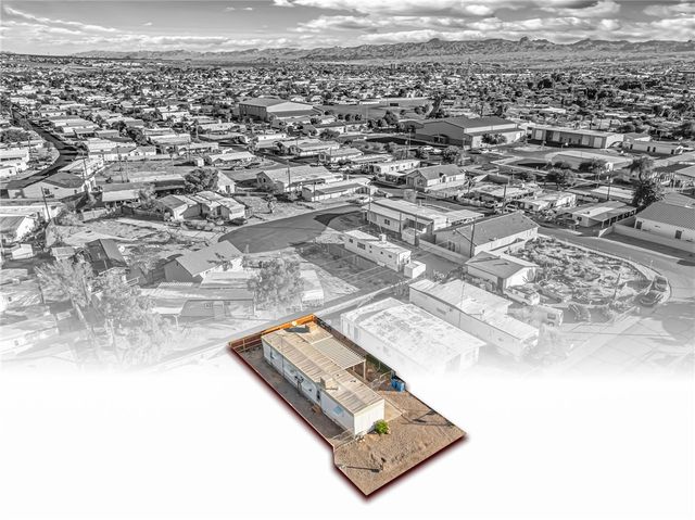 587 Harbor Drive, Bullhead City, AZ 86442