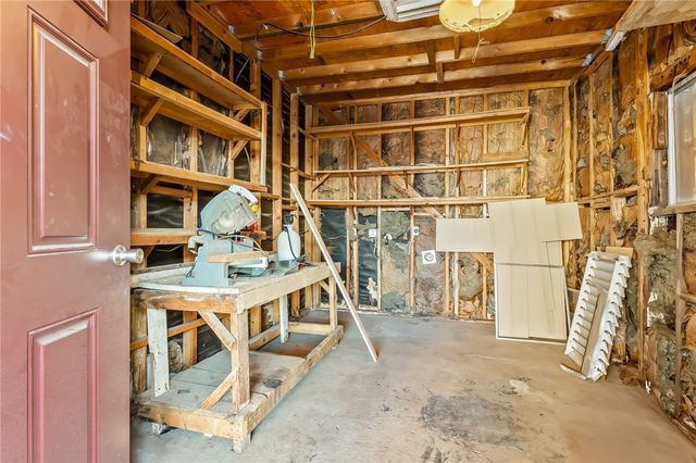 587 Harbor Drive, Bullhead City, AZ 86442