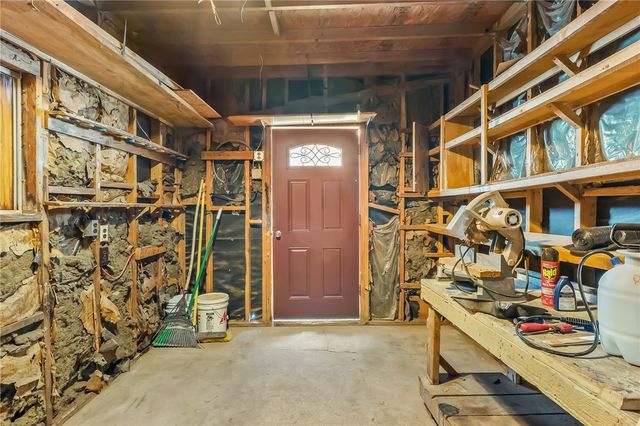 587 Harbor Drive, Bullhead City, AZ 86442