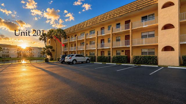 8500 Sunrise Lakes Boulevard 201, Sunrise, FL 33322