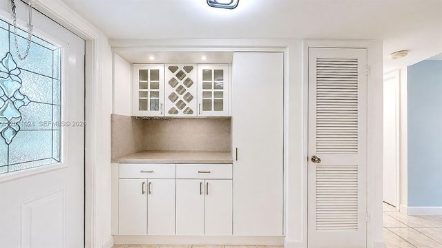 8500 Sunrise Lakes Boulevard 201, Sunrise, FL 33322