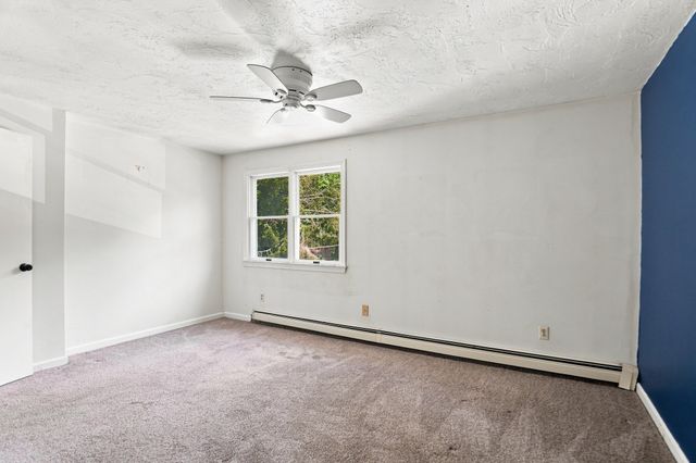 322 Bedford St 322, East Bridgewater, MA 02333