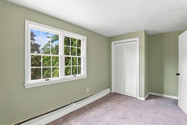 322 Bedford St 322, East Bridgewater, MA 02333